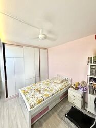 Blk 525 Serangoon North Avenue 4 (Serangoon), HDB Executive #635387661